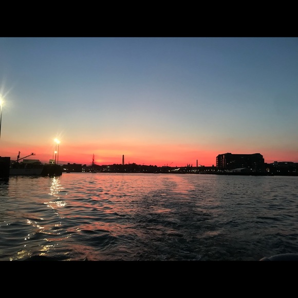 Meet your Posher, Julia - Picture 1 of 1